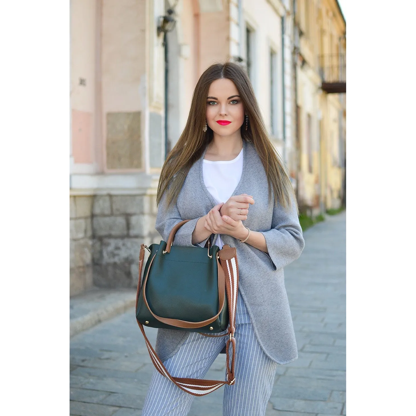 A Perfect Tote Genuine Leather Shopping Bag with a Bucket Shaped Design