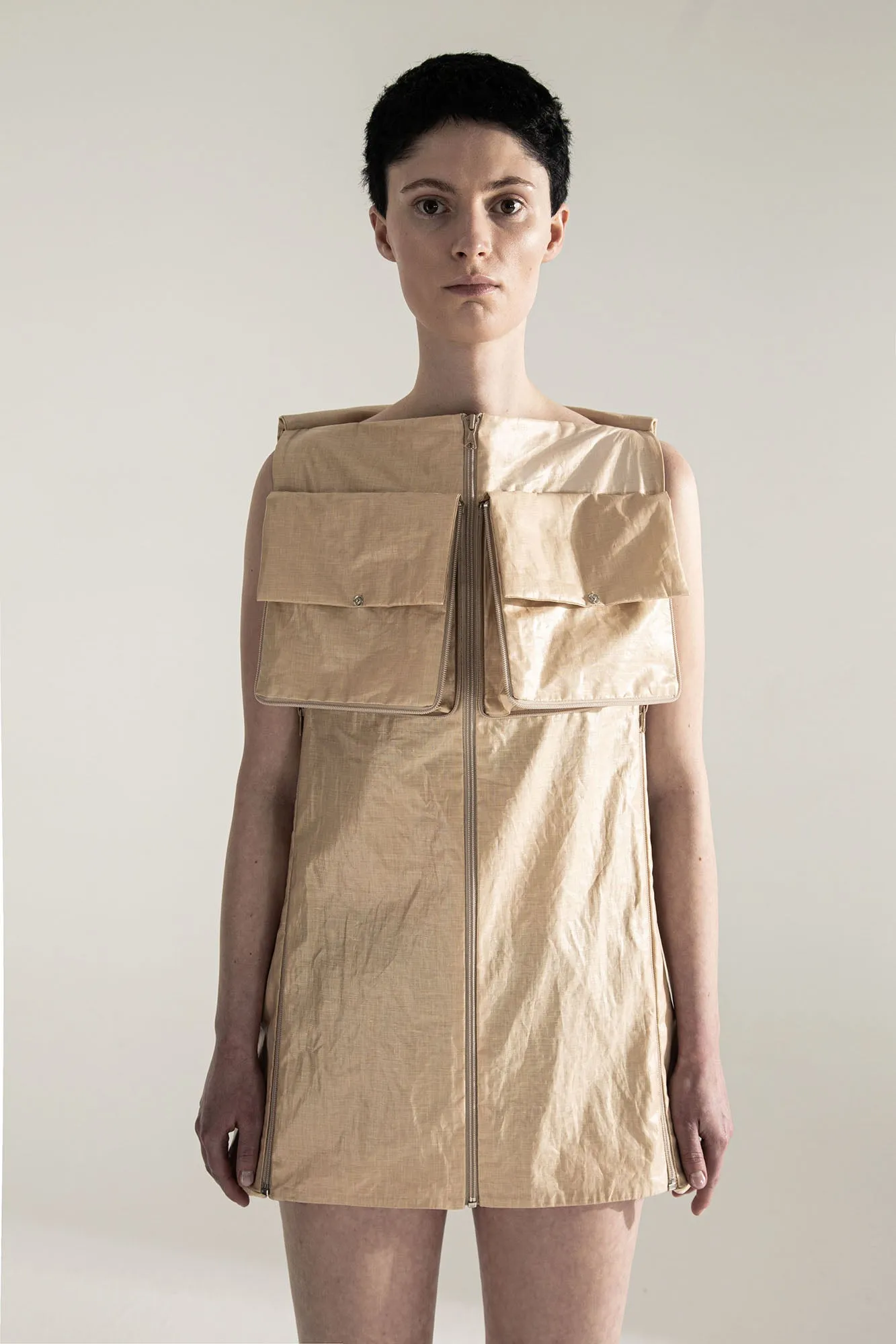 CONTAINER 5-way transforming piece: dress / vest