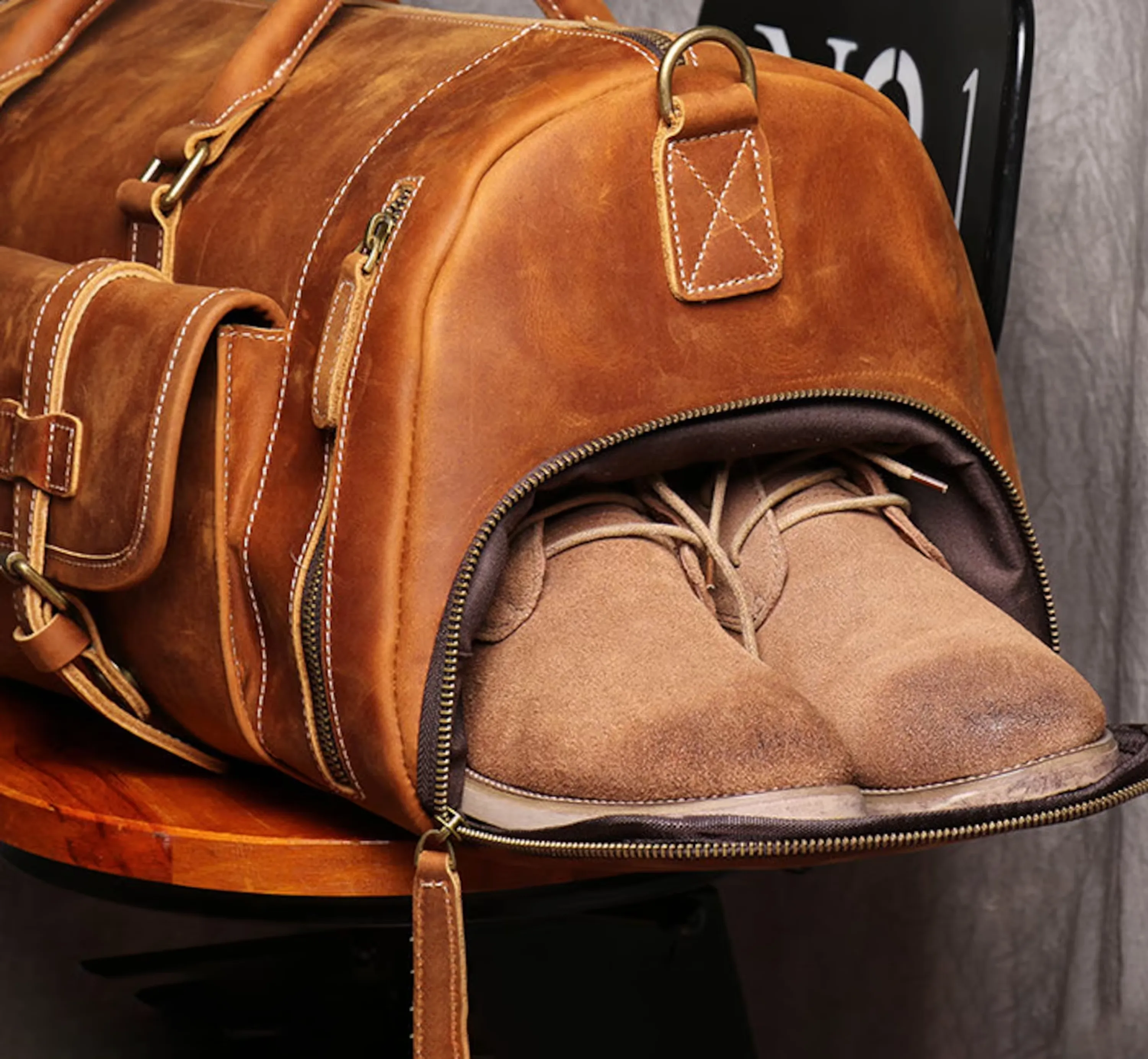 Dazzlo Men's Full Grain Leather Duffel Bag - Vintage Brown - 20"/22"
