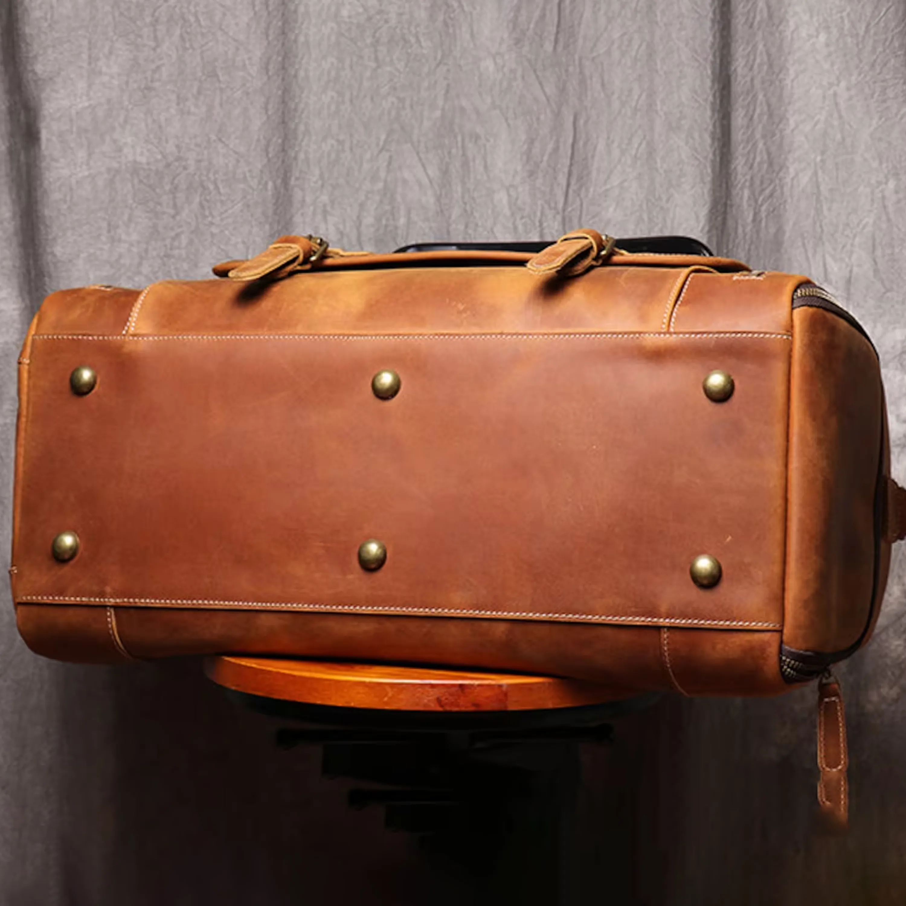 Dazzlo Men's Full Grain Leather Duffel Bag - Vintage Brown - 20"/22"