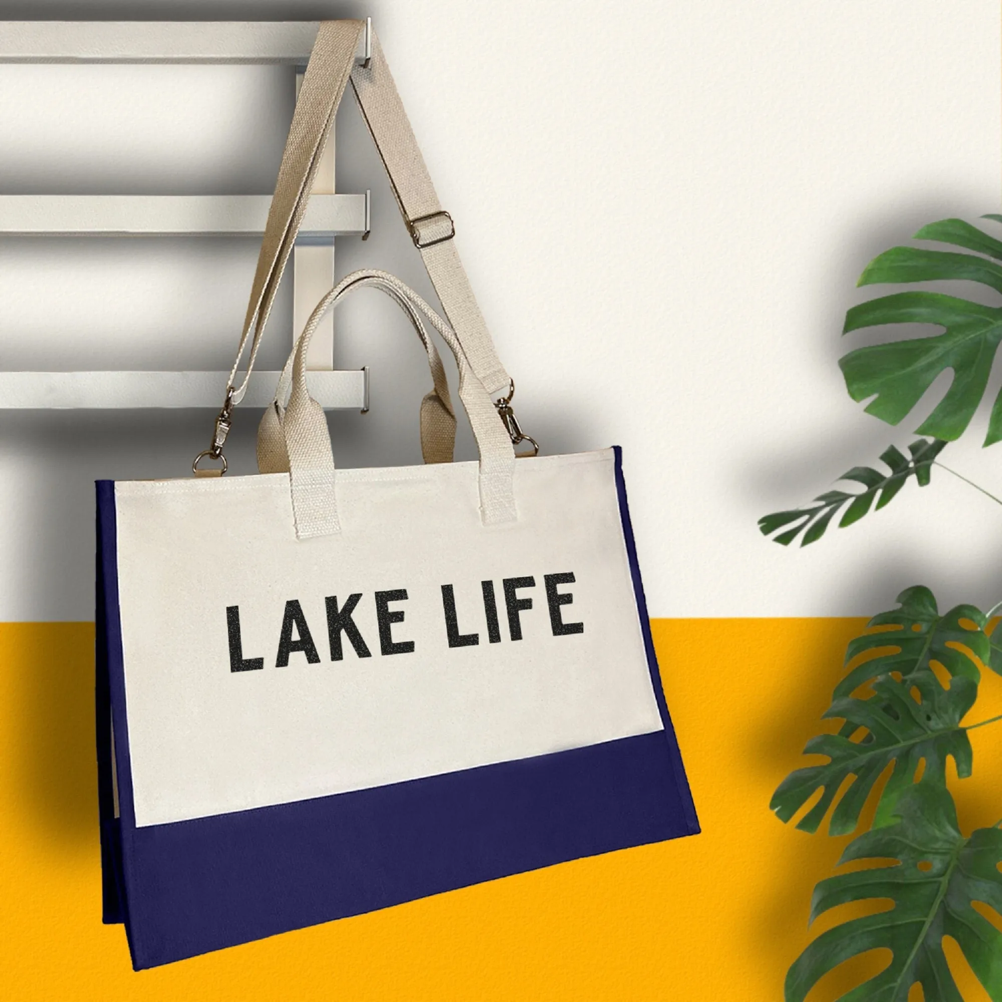Lake Life Beach Tote Bag XL - Oversized Chic Tote Bag with Zipper and Inner Pocket- Gift for Her - Boat Bag - Weekender Bag - Lake Life Gift