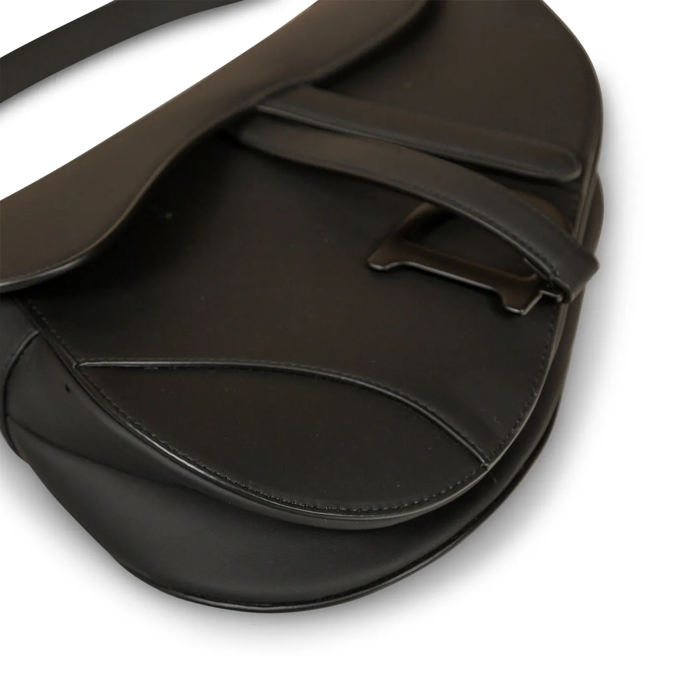 Ultra-matte Saddle Bag