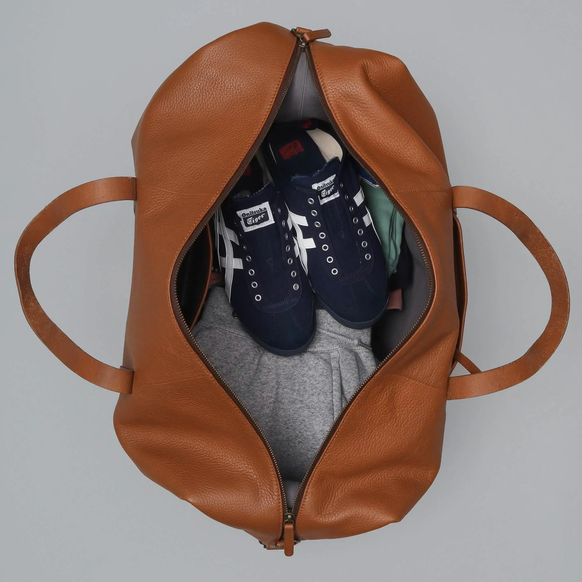 Vintage Elegance Full Grain Leather Weekend Travel Bag